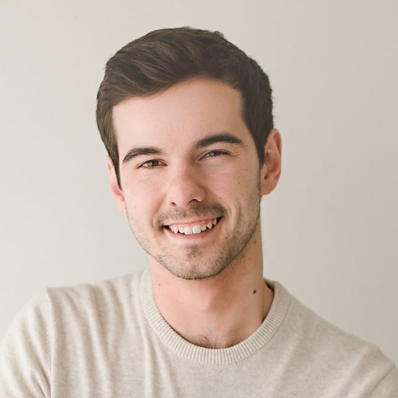 headshot (1)
